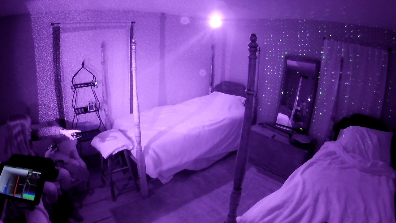 The Exchange Hotel Orb Seen in the Mirror By Me While X-Cam Shows Contact Lunar Paranormal Virginia