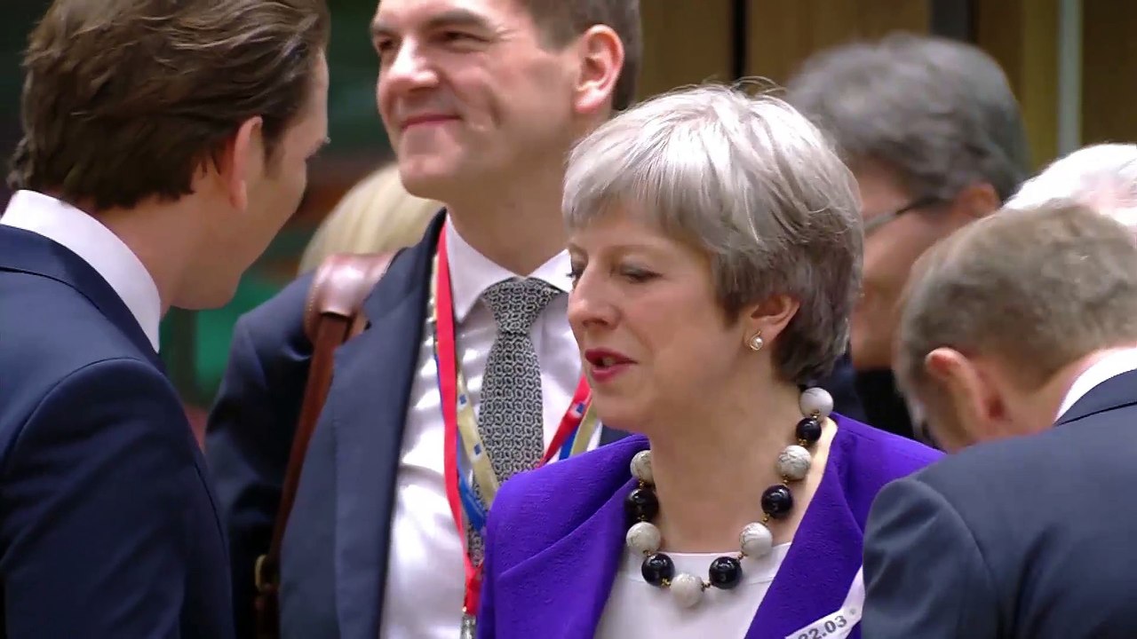 Los negociadores británicos alcanzan un acuerdo de Brexit con la UE