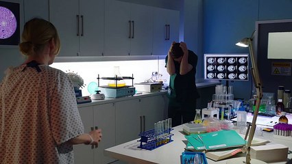 Holby City S20E46
