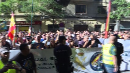 Policías se concentran hoy 24 horas ante Congreso