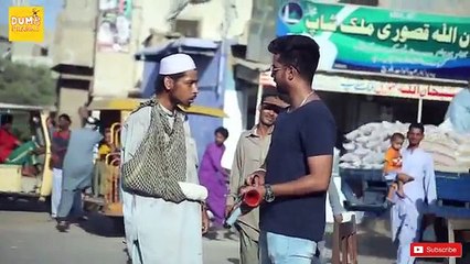Loud Horn Prank in Karachi Pakistan people get angry  ( Lyari Edition )