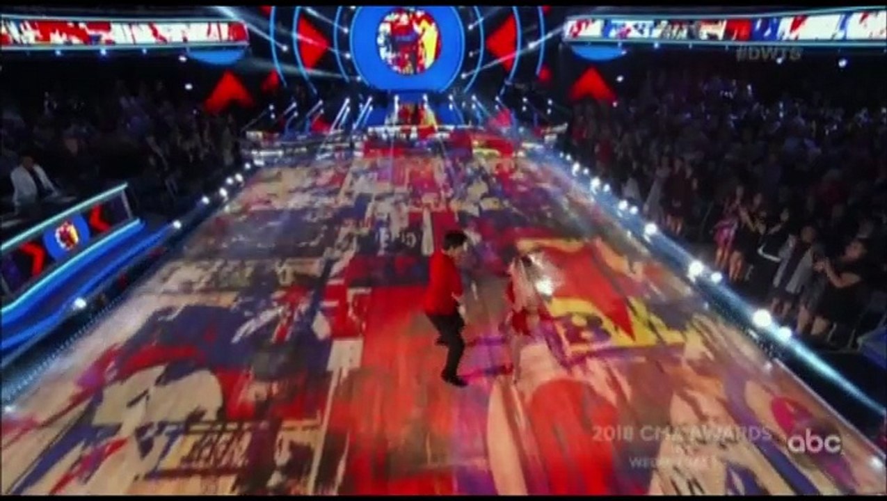 Milo Manheim & Witney Carson -  Cha Cha