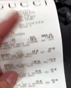 Lil Pump drops RACKS in the Gucci store; Says he spends more money at Gucci than any other rapper