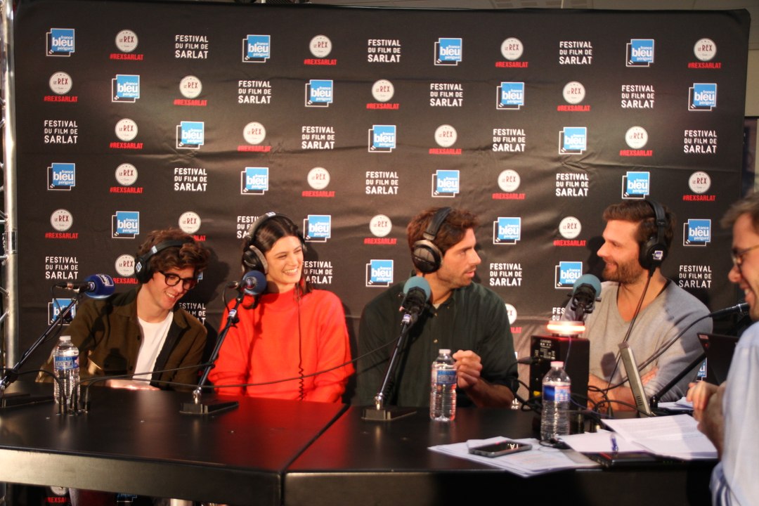 La tirade de Cyrano de Bergerac revisitée par l'équipe du film "Edmond"