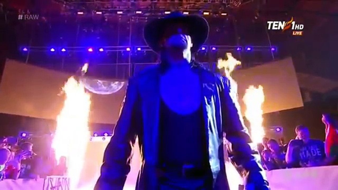 Undertaker_Returns_To_Raw__Full_HD
