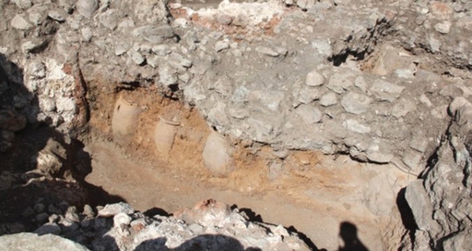 Çorum'daki Kazılarda Hitit Dönemine Ait 75 Küp Bulundu