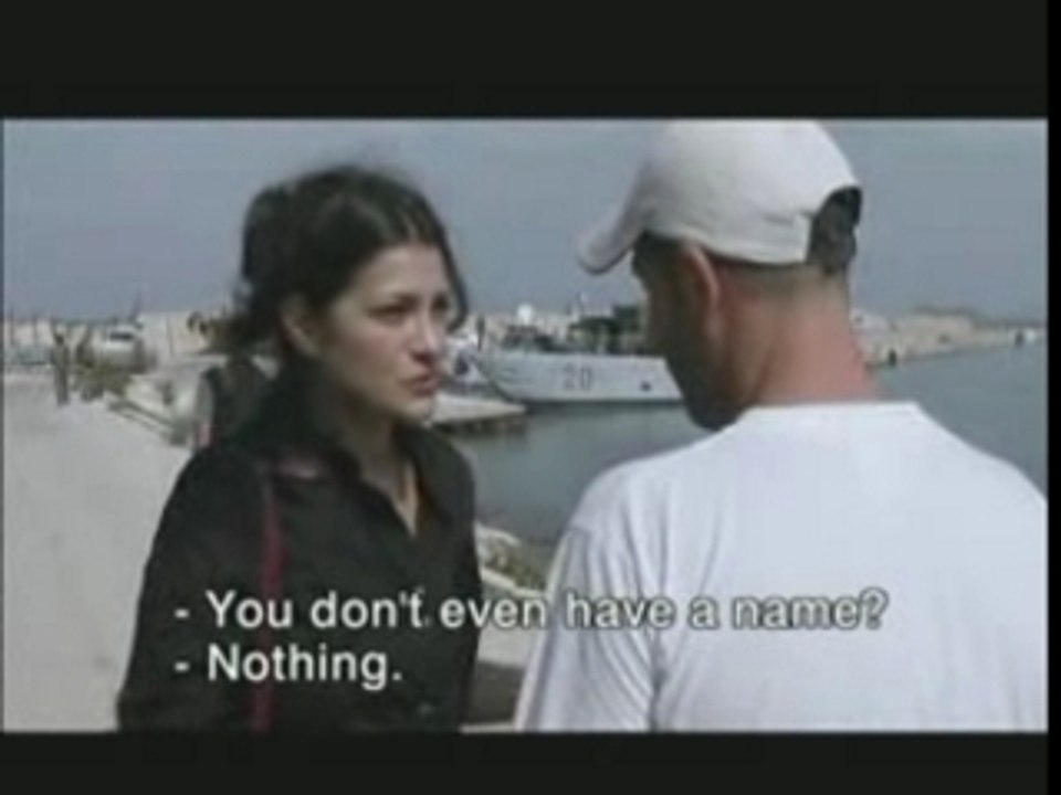 Under the bombs - تحت القصف