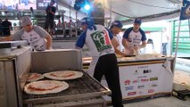 Argentinos ganham de italianos no recorde mundial de pizza!