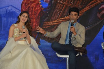 Sara Ali Khan REPLY On Comparision With Janhvi Kapoor.