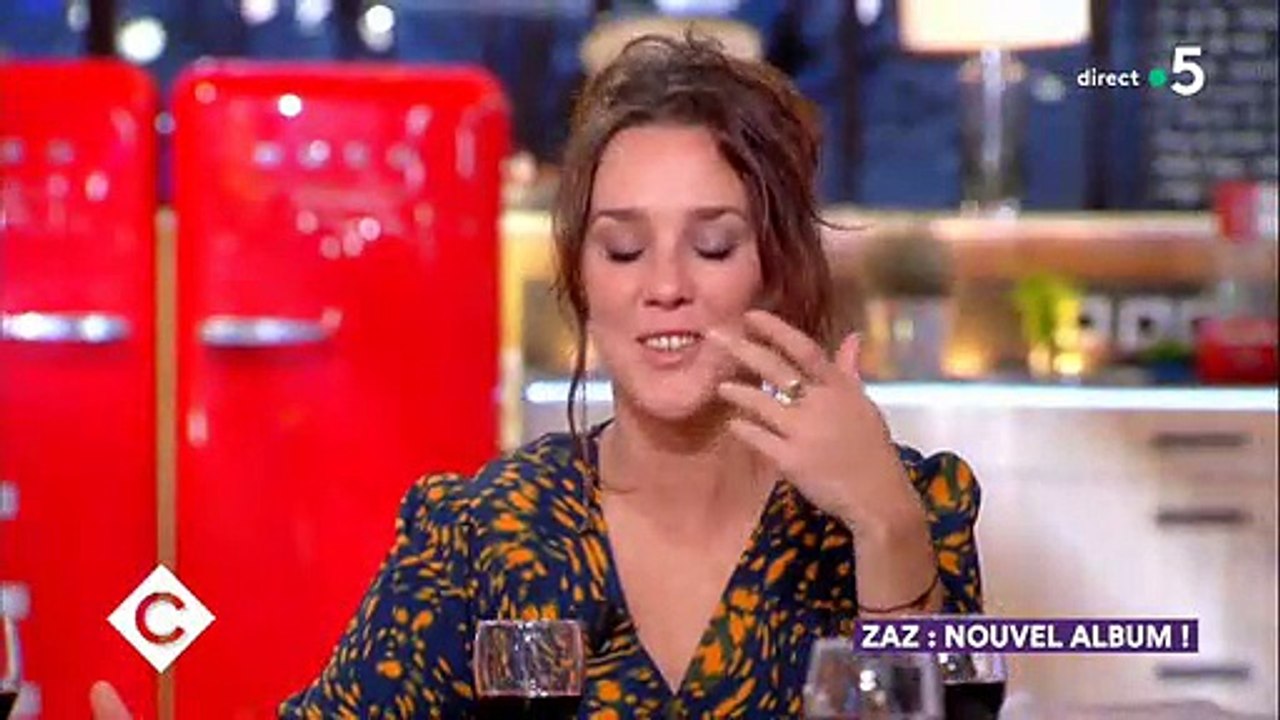 Zaz se confie sur la mort de Charles Aznavour dans "C à vous", "Ça me bouleverse"
