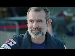 Entrevista a Juan Velarde, que participa en la Red Bull Air Race