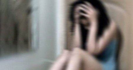 17 Yaşındaki Genç Kızın Dantelli Tanga Giymesini Gerekçe Gösteren Mahkeme, Tecavüzcüyü Serbest Bıraktı