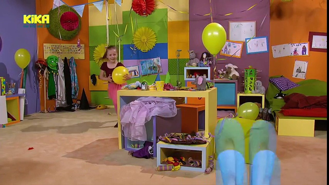 KiKANiNCHEN - Karnevalsumzug mit Kikaninchen | Mehr auf KiKA.de