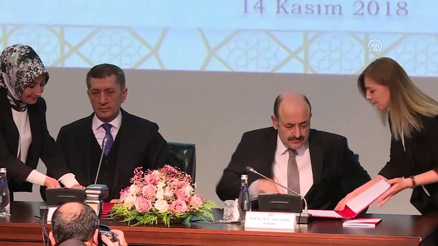 Milli Eğitim Bakanı Selçuk ve YÖK Başkanı Saraç'ın işbirliği protokolünü imzalaması - ANKARA