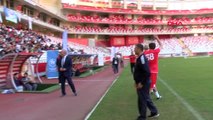 Spor Türk Futbolunun Efsaneleri Gençlerle Aynı Sahada