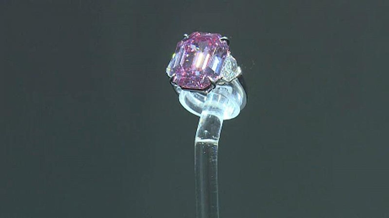 19-karätiger Diamant unterm Hammer