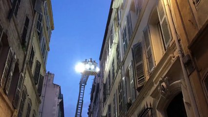 Marseille : un immeuble évacué dans le centre-ville, rue Châteauredon