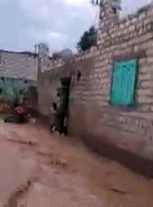 السيول تتسبب في انهيار عدد من منازل عزبة سعيد في المعابدة بأسيوط