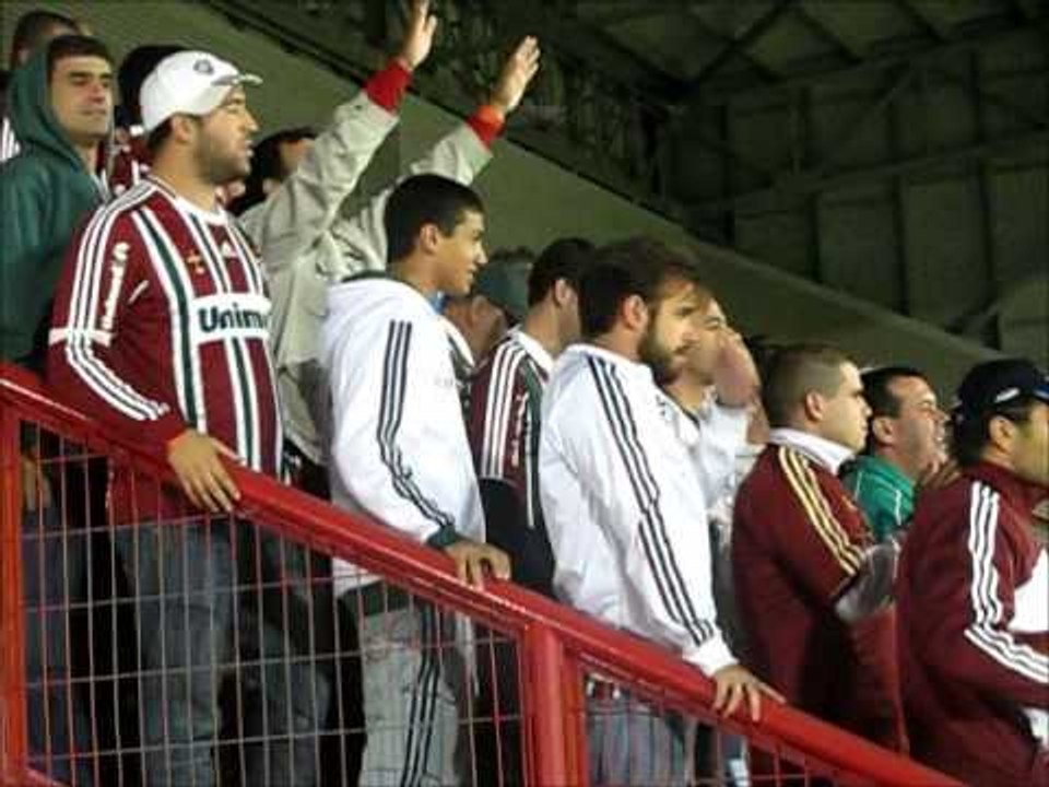 Torcida tricolor faz a festa no Chile