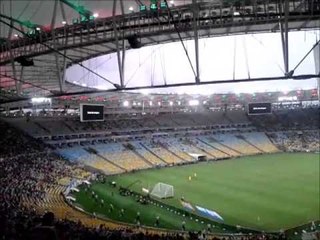 Reação da torcida após anúncio da contratação de Conca