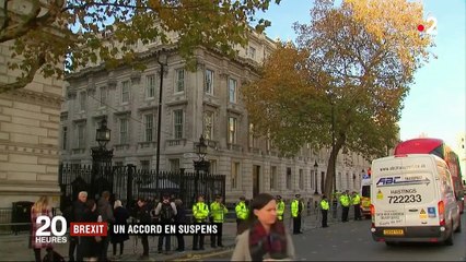Brexit : Theresa May tente de faire approuver un accord