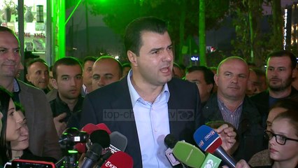 Video herunterladen: Basha: Dy vija të kuqe. Qeveria “Berisha” do i dëmshpërblente edhe të pa legalizuarit