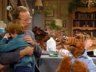 ALF Episodio 3 [Audio Latino]
