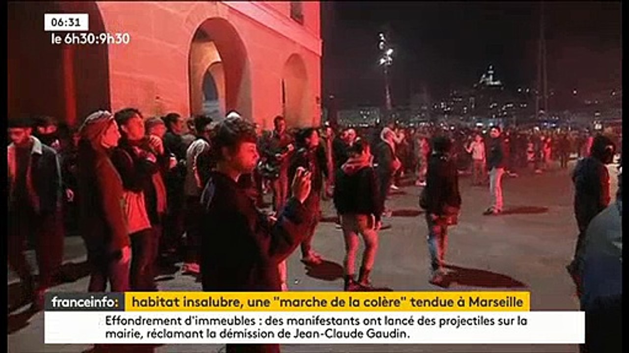 Mal-logement à Marseille: Incidents cette nuit devant la Mairie après une manifestation de plusieurs milliers de personnes