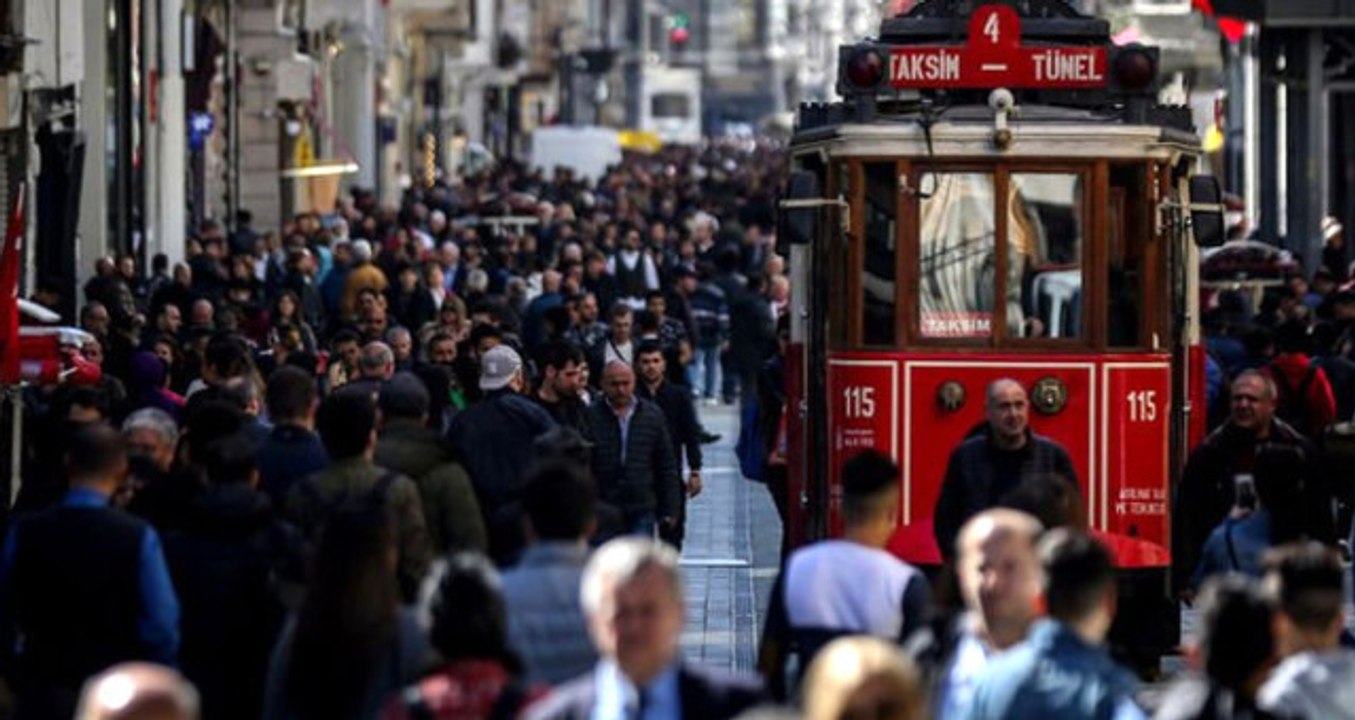 İşsizlik Oranı Ağustosta Geçen Yılın Aynı Ayına Göre 0,5 Puan Artarak Yüzde 11,1 Oldu.
