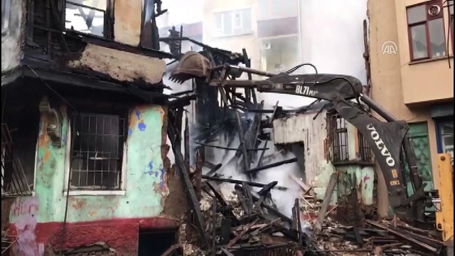 Kayhan Çarşısı bölgesinde yangın (3) - BURSA