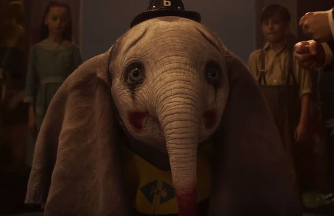DUMBO - Official trailer - Tim Burton Disney 2019 vost