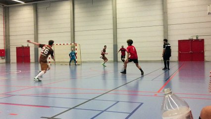 Media Markt Nieuwstraat VS Boes Booze