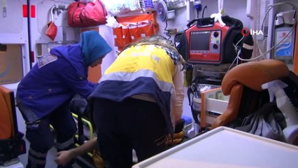 Motosiklete çarpan vicdansız sürücü yaralıyı bırakıp böyle kaçtı