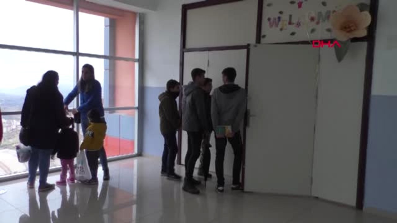 Şırnak'ta, Bilet Yerine Kitap Girişli Konser