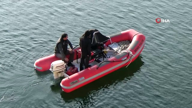 - Kayıp postacı sualtı kamerası ile aranıyor