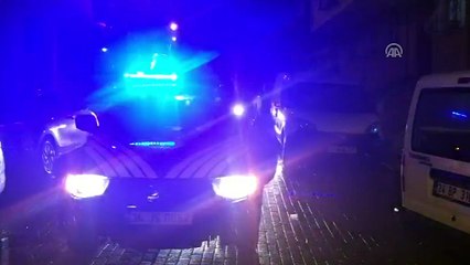 Zemini çöken 6 katlı bina boşaltıldı - İSTANBUL