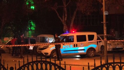 Yaya üst geçidinin merdiveni çöktü - KONYA