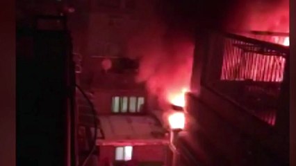 다세대 주택 화재...인명피해 없어 / YTN