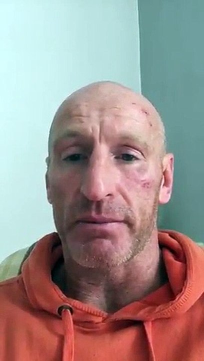 Gareth Thomas, ancien capitaine de l'équipe de rugby du Pays de Galles, victime d'une attaque homophobe