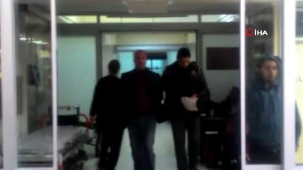 Sorgu esnasında FETÖ üyelerinin vermeleri gereken cevaplarlar yazılmış