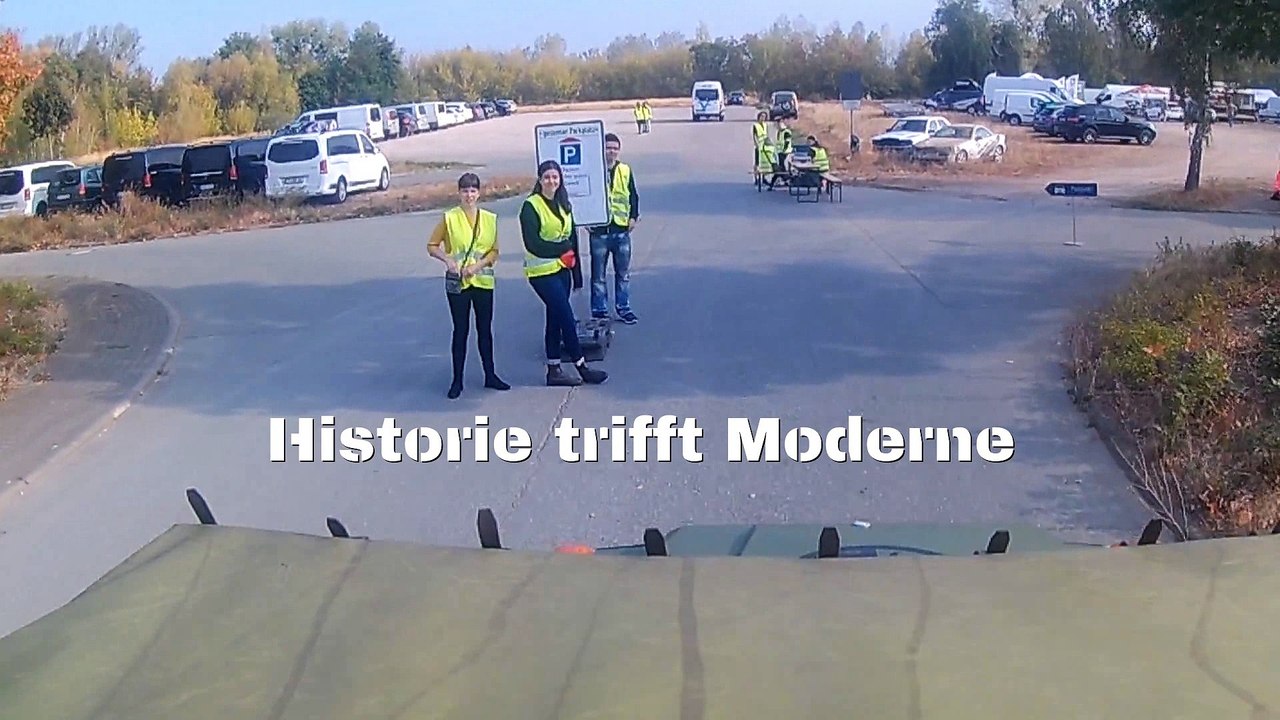 Mercedes Benz X Klasse Gruma Hunter vs. Historischer 240 GD Wolf G Model