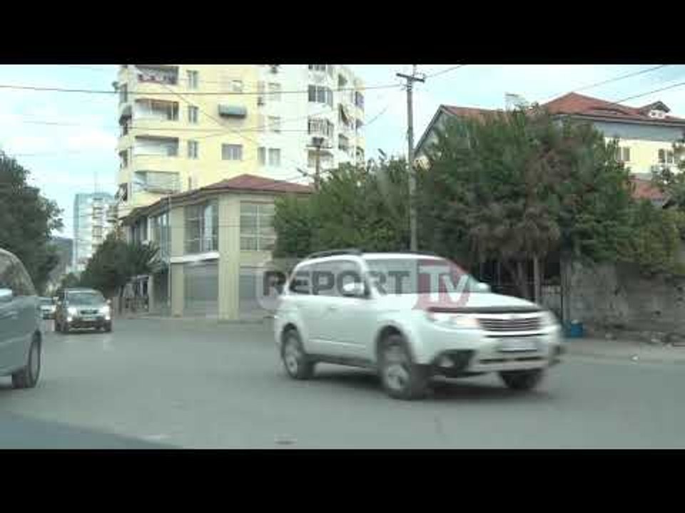 'I dënuar për vrasje'/ Granatë në një lokal të Elbasanit gjatë natës, plagoset rëndë pronari