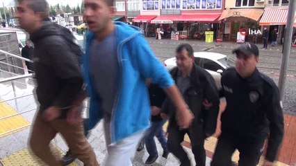 9 ilde yakalanan 18 FETÖ şüphelisi asker, adliyeye sevk edildi