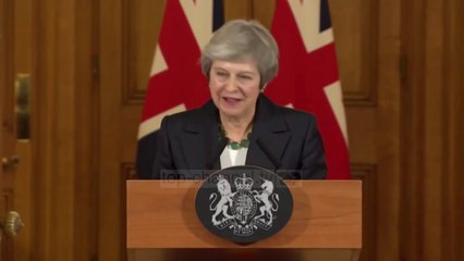 May mbron marrëveshjen e “Brexit”-it - Top Channel Albania - News - Lajme