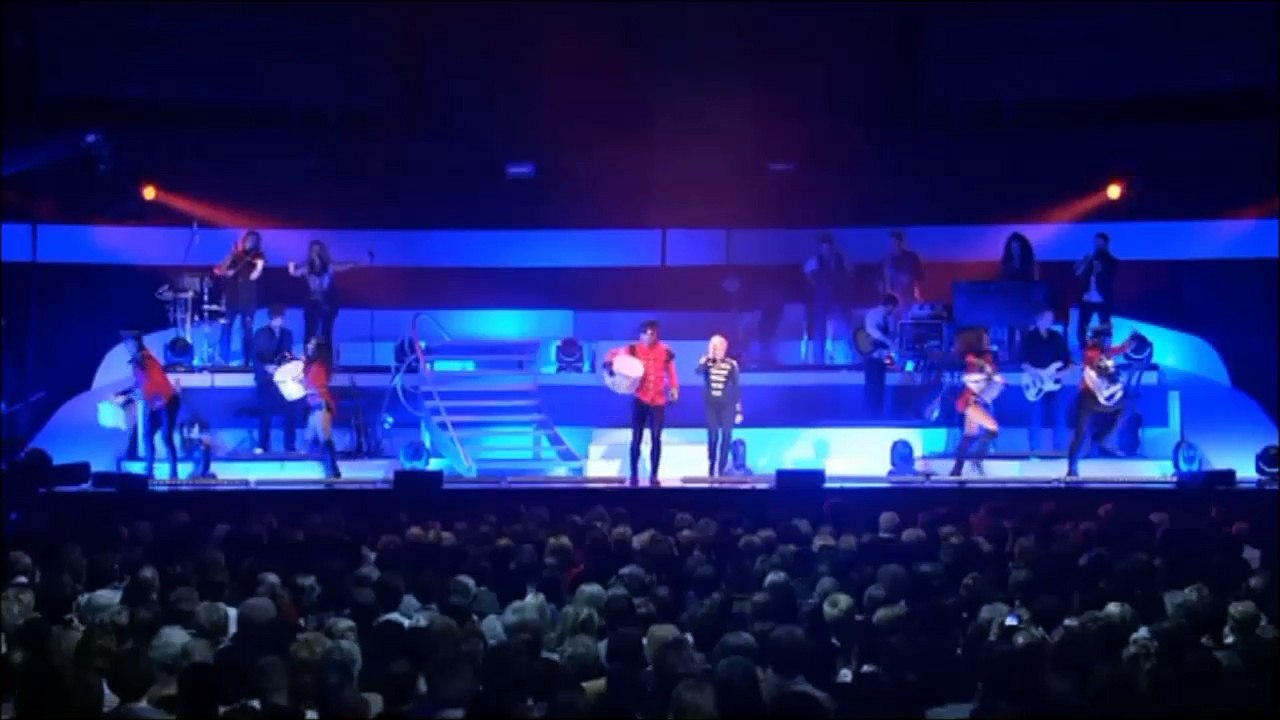 Helene Fischer – Korobuschka (Russisches Medley) — (Live From O2 World Berlin, Germany / 2010)