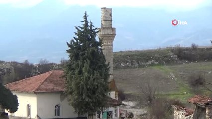 İstimlak Edilen Köyde Yıkım Çalışmaları Başladı