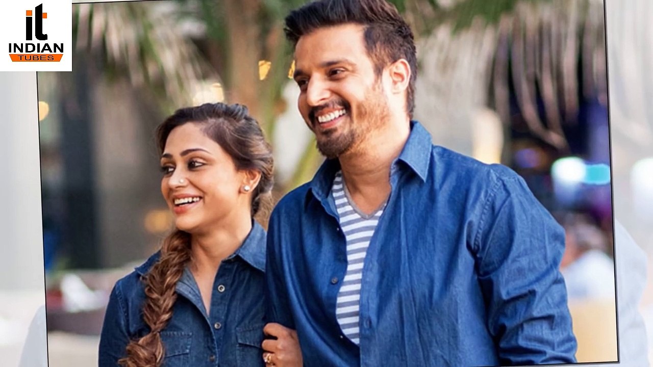 6 REAL WIFE of Famous Bollywood Actors - You Don't Know By #IndianTubes