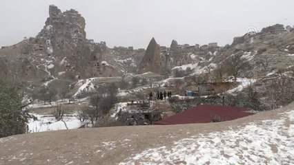 Kapadokya'da "Kar" Güzelliği