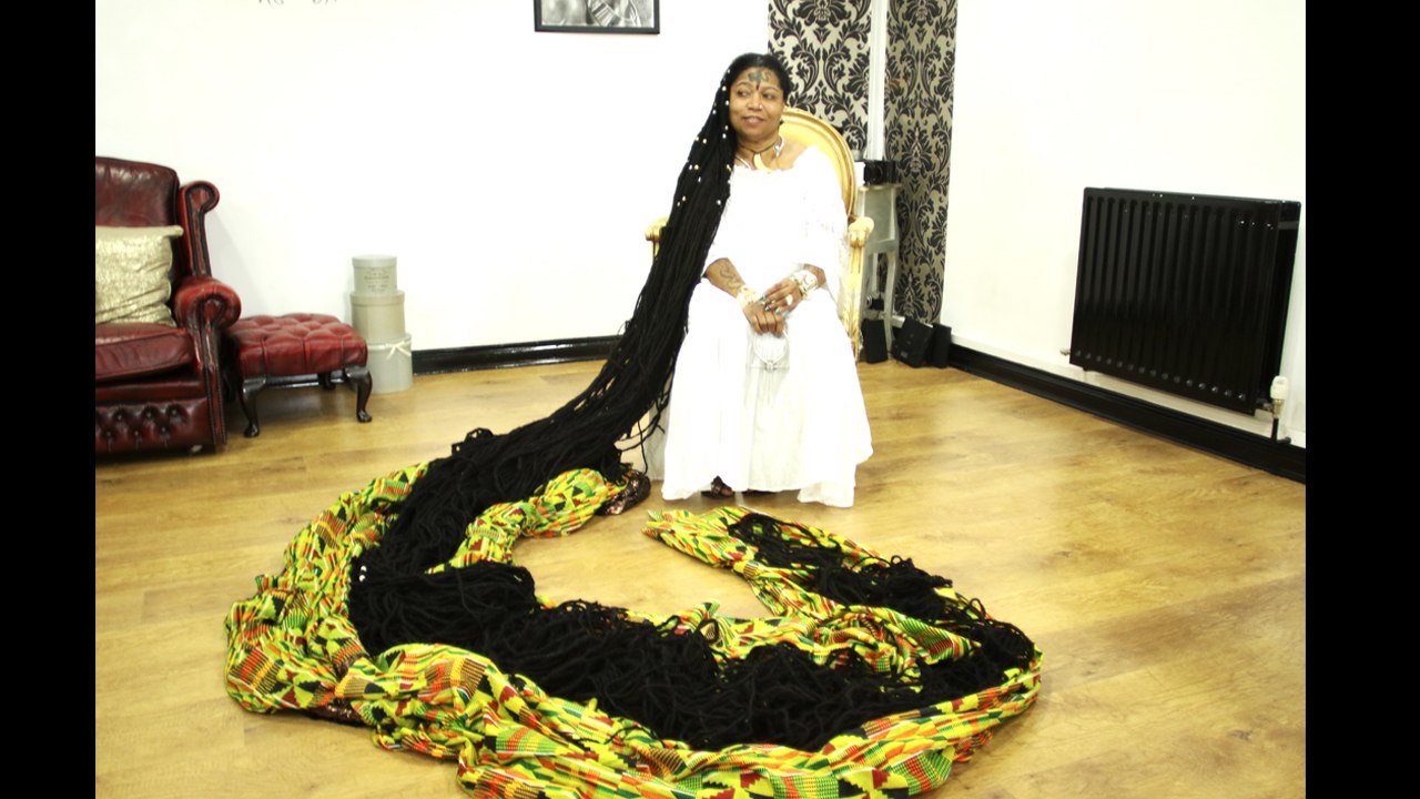 World’s Longest Dreadlocks Reach 110 FEET | HOOKED ON THE LOOK