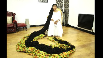 World’s Longest Dreadlocks Reach 110 FEET | HOOKED ON THE LOOK